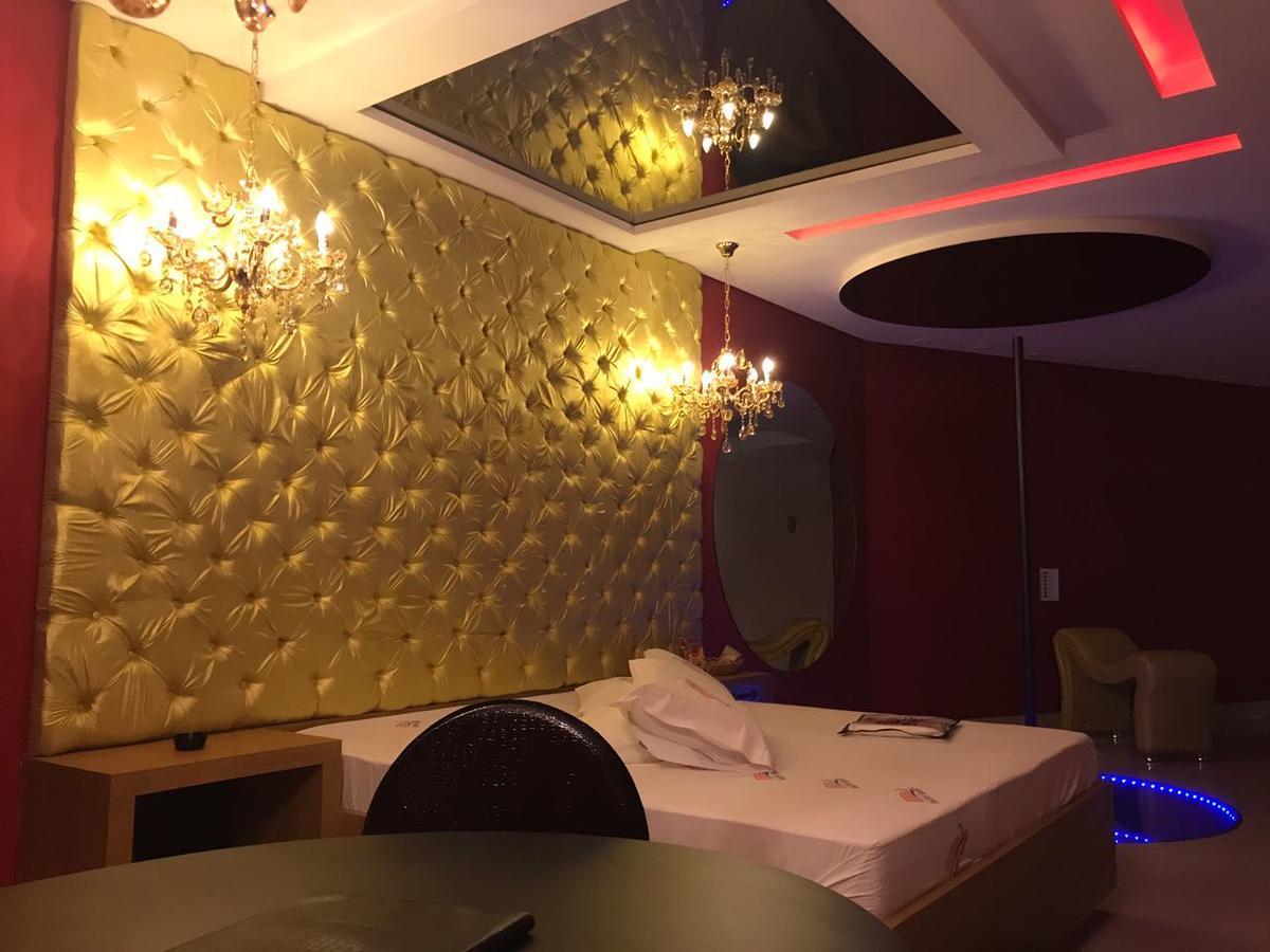 Happy Night (Adults Only) Hotel Cotia  Kültér fotó